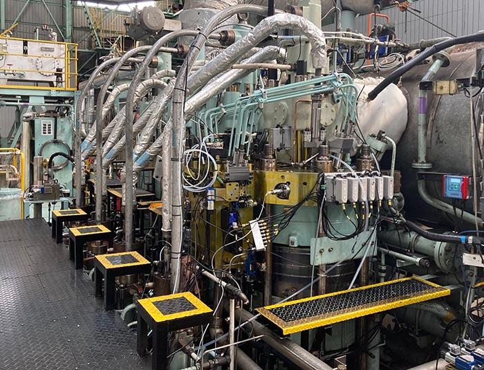 Mitsui E&S and MAN perform hydrogen combustion operation of marine 2-stroke test engine.