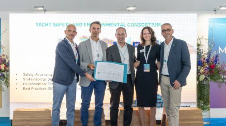 Classification societies Lloyd's Register (LR), RINA, DNV, Bureau Veritas (BV) and ABS have established the Yacht Safety and Environmental Consortium (YSEC).