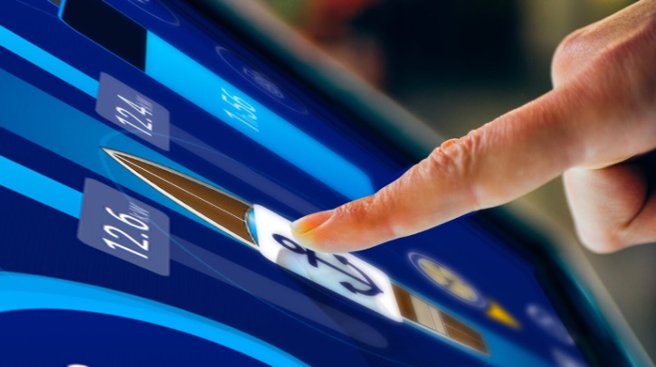 BlueNav has released its all-in-one navigation solution, which features a virtual anchor, a new Hybrid Software Pack, an advanced autopilot and a speed regulator.