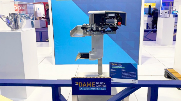 The Yanmar Marine International (YMI) E-Saildrive SDe 48v series has received two prestigious DAME Design Awards in the ‘Propulsion & Dynamics’ and ‘Environmental’ categories.