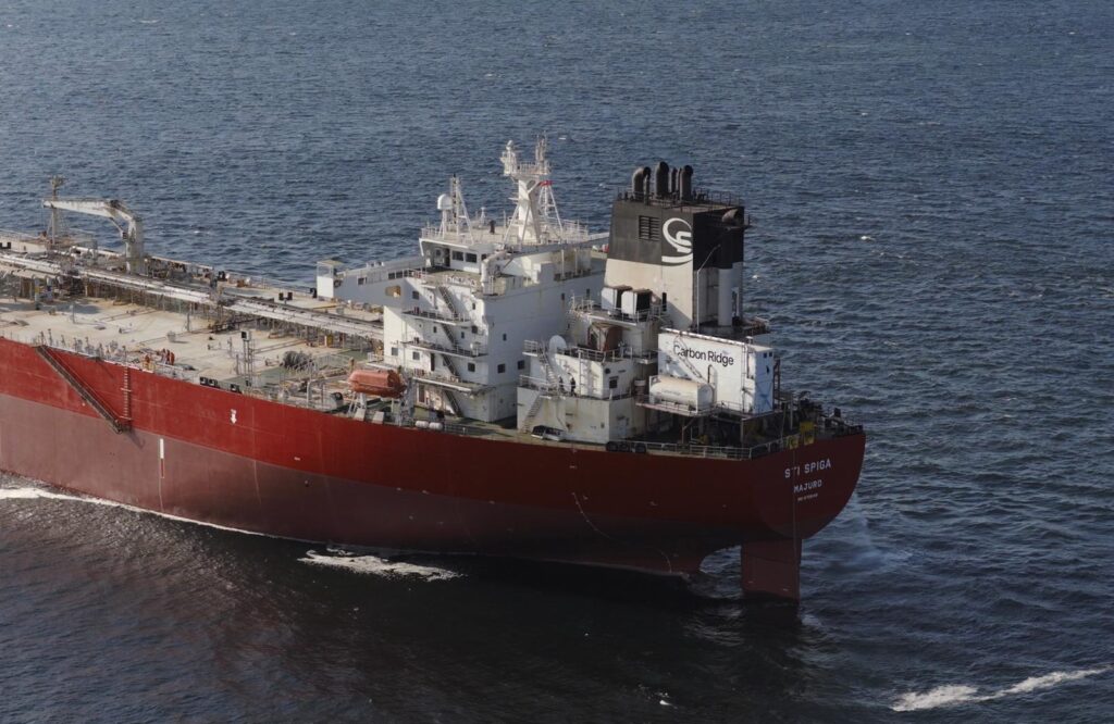 Carbon Ridge deploys shipping’s first centrifugal carbon capture system.