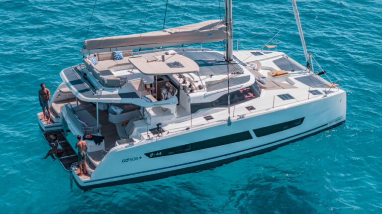 Beneteau and Fountaine Pajot form joint venture to advance electric sailing.