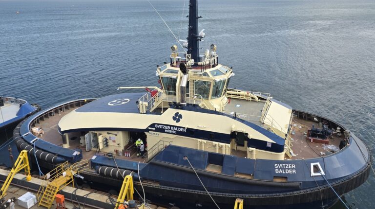 Battery-powered escort tug completes sea trials.