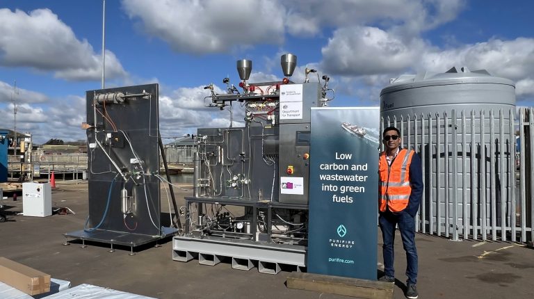 PuriFire Energy and X-Press Feeders sign letter of intent on green methanol supply.
