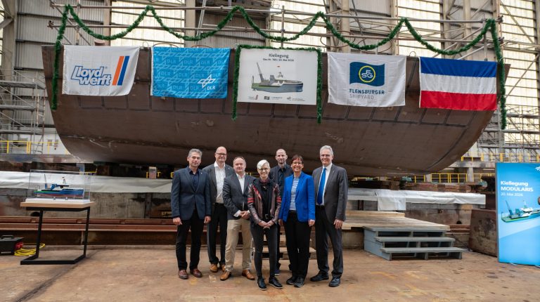 DLR celebrates keel-laying of MODULARIS seagoing technology platform.