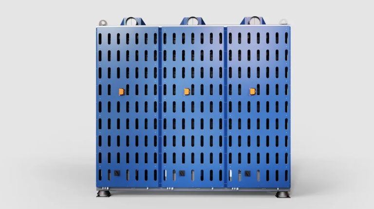 Side on promo shot of the Echandia Core LTO battery system.