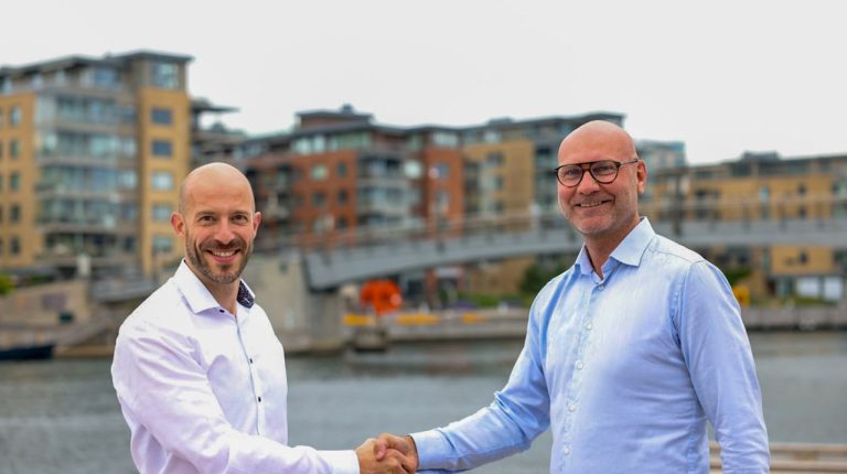 ABB to acquire marine automation specialist Høglund Peter Morsbach, CEO, Hoglund, and Rune Braastad, president ABB's Marine and Ports division. Credit ABB